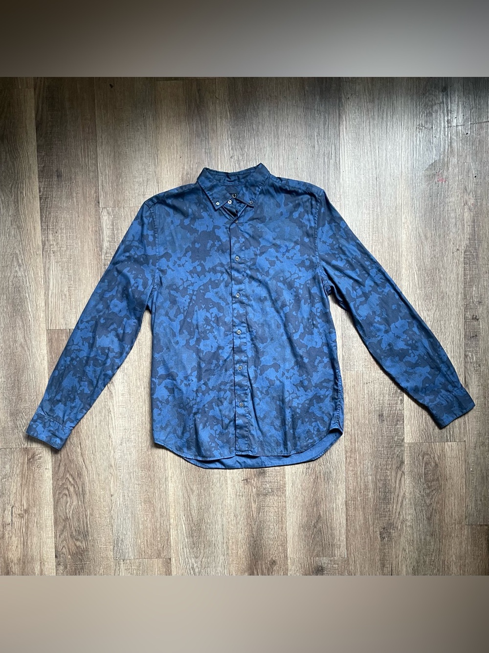 Fred Perry Navy Tonal Camo Long-Sleeve Button-Down Shirt